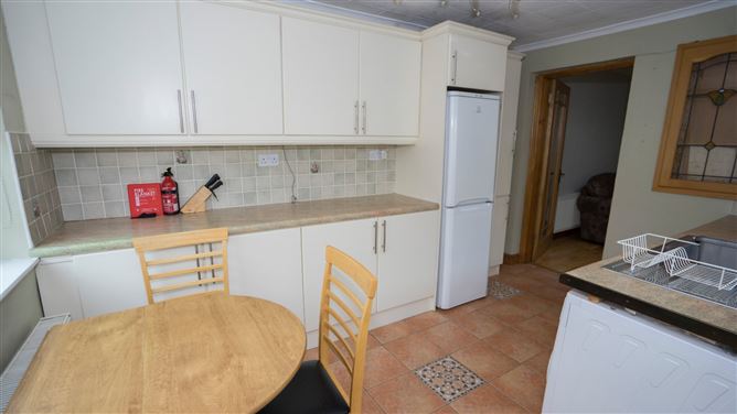 28 The Laurels, Dundalk, Co. Louth