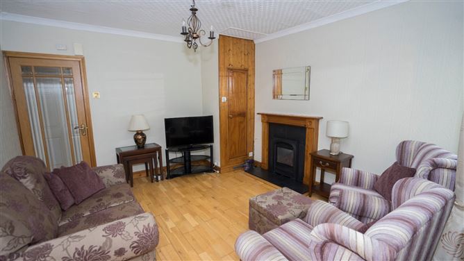 28 The Laurels, Dundalk, Co. Louth