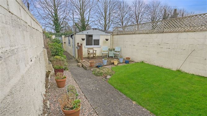 28 The Laurels, Dundalk, Co. Louth