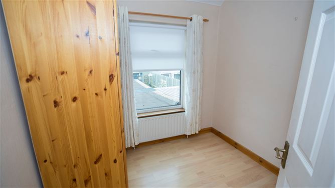 28 The Laurels, Dundalk, Co. Louth