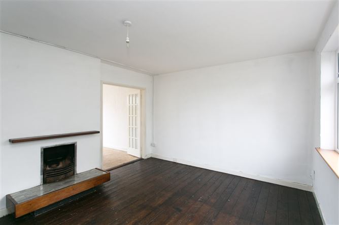 1 Lakelands Grove, Stillorgan, Co. Dublin