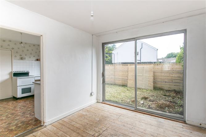 1 Lakelands Grove, Stillorgan, Co. Dublin