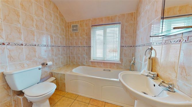 138 Collins Avenue East, Donnycarney, Dublin 5
