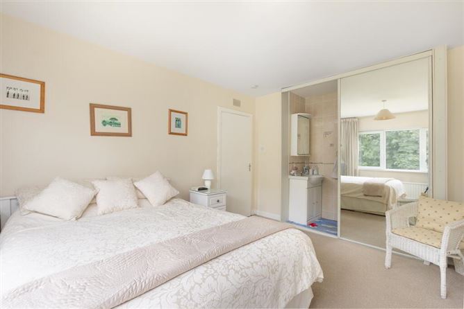 105 Beech Grove, Lucan, Dublin