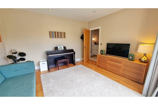 10 Marconi Crescent, Honeypark, Dun Laoghaire, Co. Dublin