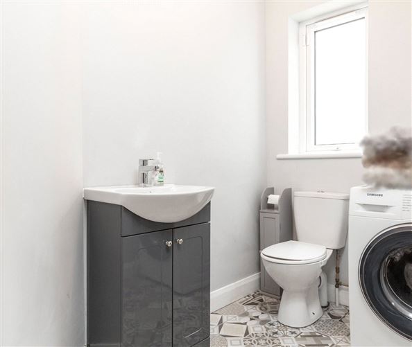 27 Hunters Hill, Gorey, Co. Wexford
