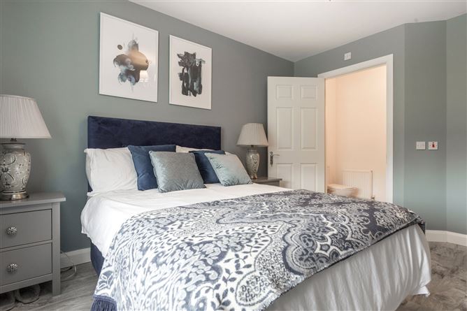 27 Hunters Hill, Gorey, Co. Wexford