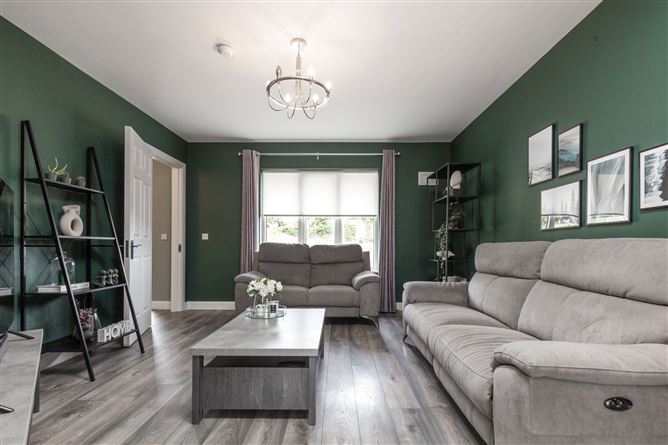 27 Hunters Hill, Gorey, Co. Wexford