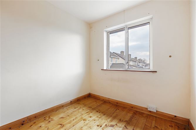 63 Mackintosh Park, Pottery Road, Dun Laoghaire, County Dublin