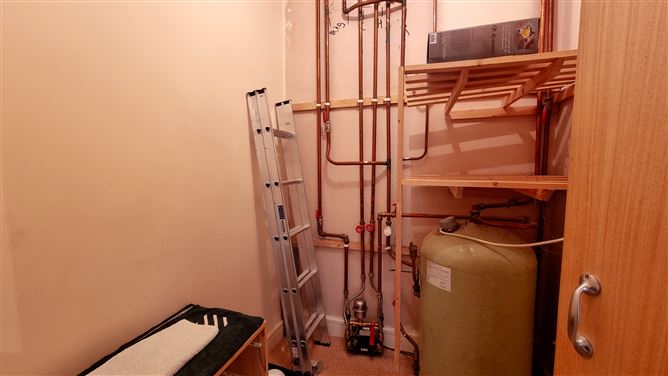 136 Kiltipper Gate, Tallaght, Dublin 24