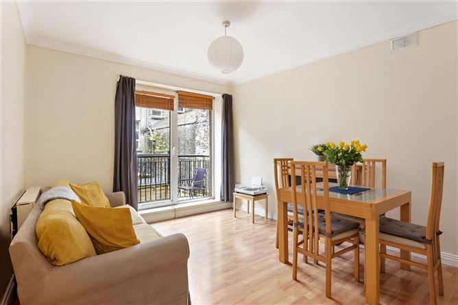 Apt 10 Capel Court, 112-114 Capel Street, Dublin 1
