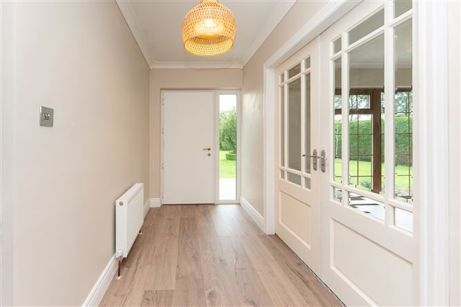 Roo West, Ardnacrusha, Clare