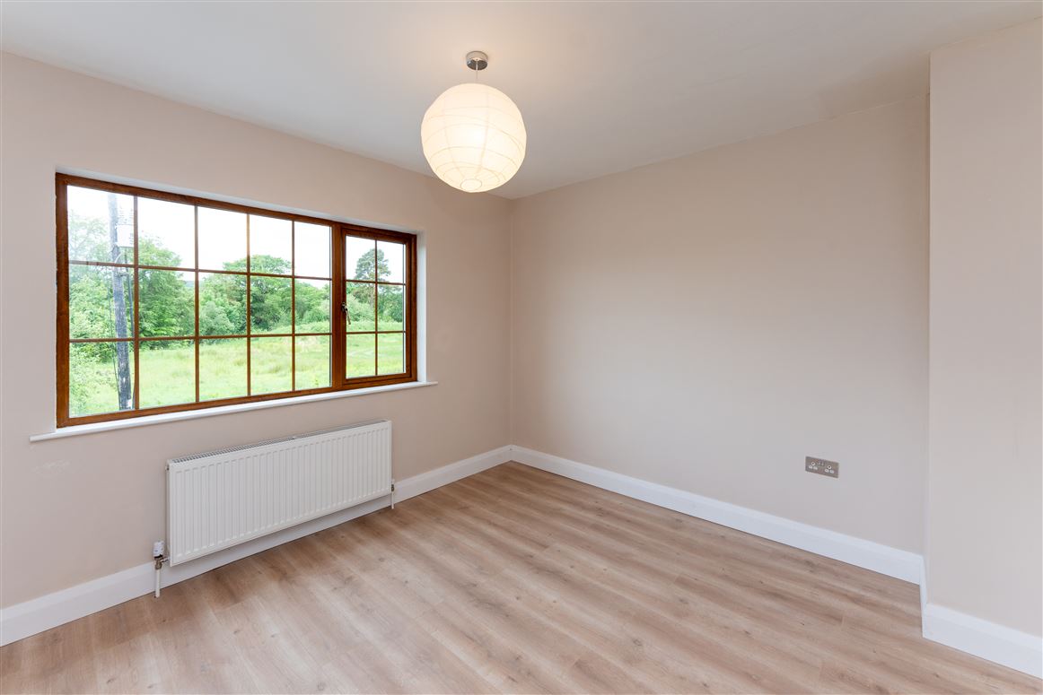 Roo West, Ardnacrusha, Clare