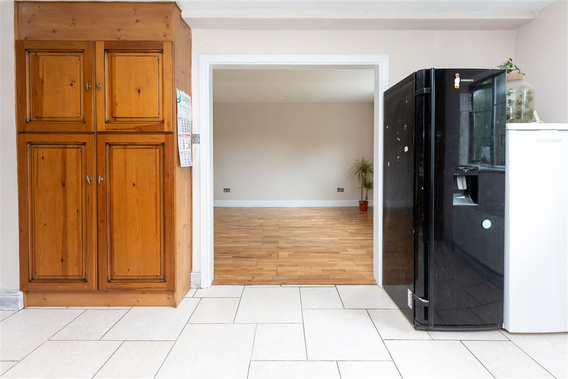 Roo West, Ardnacrusha, Clare