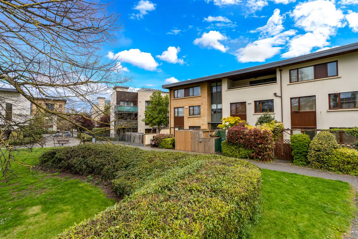 34 Castlegate Square, Lucan, Dublin