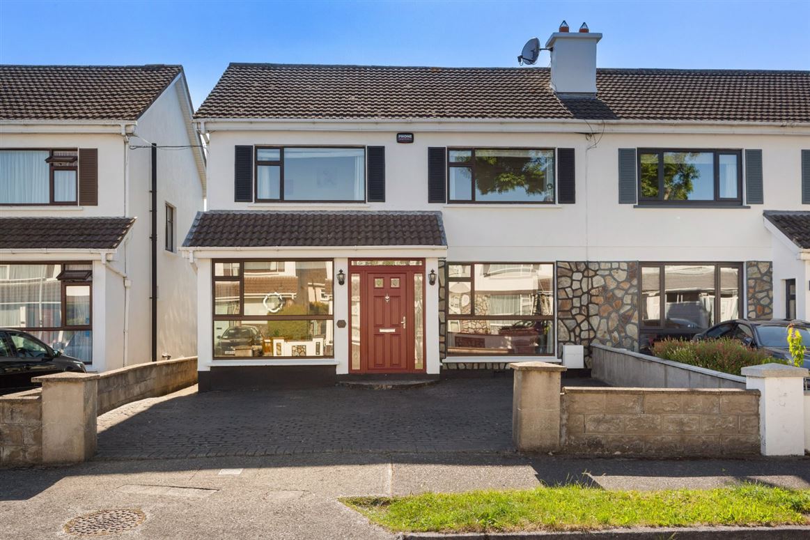 12 Brompton Green, Castleknock, Dublin 15