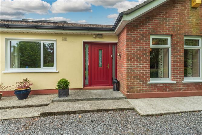 https://photos-a.propertyimages.ie/media/5/8/4/4932485/021a4d58-7860-47ab-9caf-4500dafc13cc_l.jpg