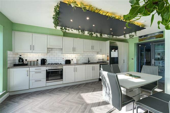 16 Elder Heath Crescent, Kiltipper, Tallaght, Dublin 24, 