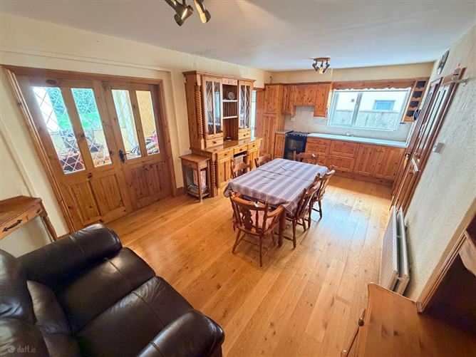 37 Silverdale Avenue , Ballinlough, Cork