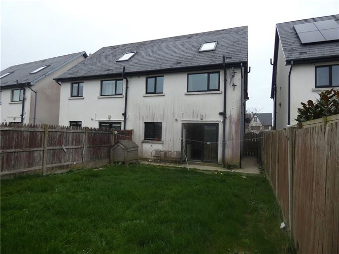 38 Poplar Drive, Carraig an Aird, Six Cross Roads, Waterford