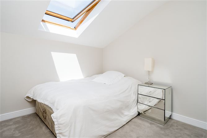 7 Waterside Close, Malahide, County Dublin