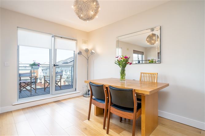 7 Waterside Close, Malahide, County Dublin