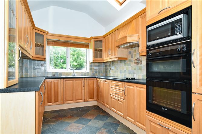 30 Cloch Ard, Bothar Stiofan, Rahoon, Galway