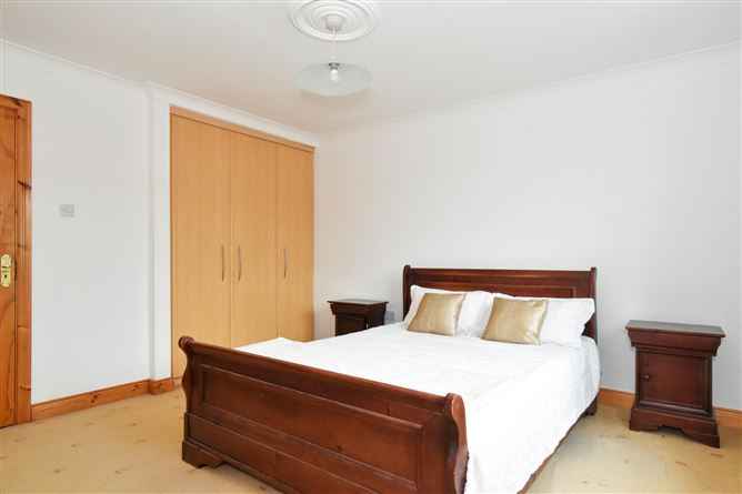 30 Cloch Ard, Bothar Stiofan, Rahoon, Galway