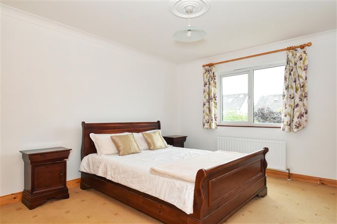 30 Cloch Ard, Bothar Stiofan, Rahoon, Galway