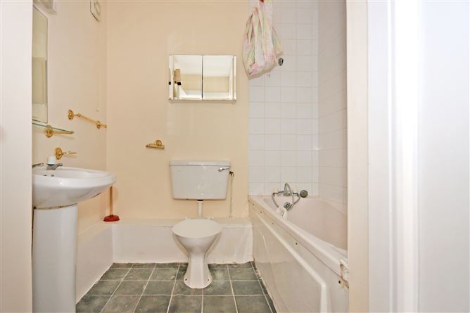 28 Ballantyne Place, Steamboat Quay, Dock Road, Limerick