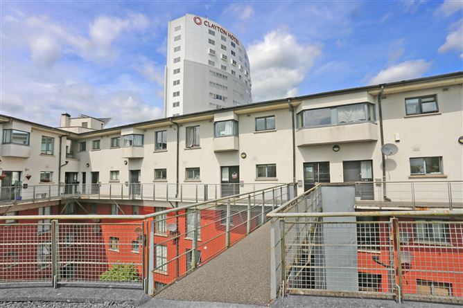 28 Ballantyne Place, Steamboat Quay, Dock Road, Limerick