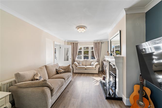 6 Glen Easton Drive, Leixlip, Kildare