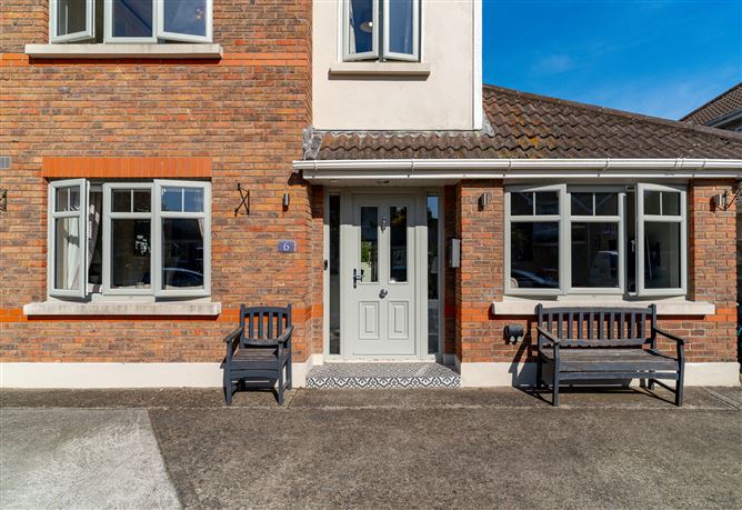 6 Glen Easton Drive, Leixlip, Kildare