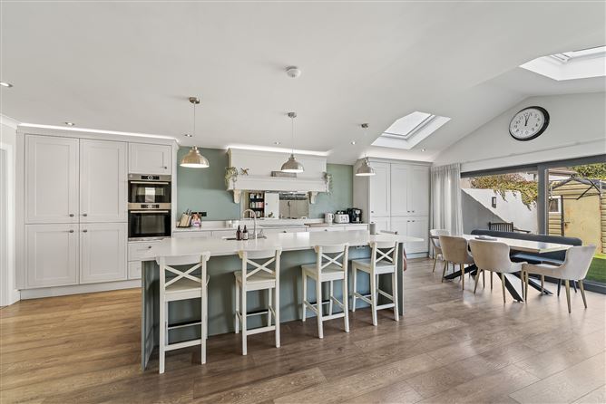 6 Glen Easton Drive, Leixlip, Kildare