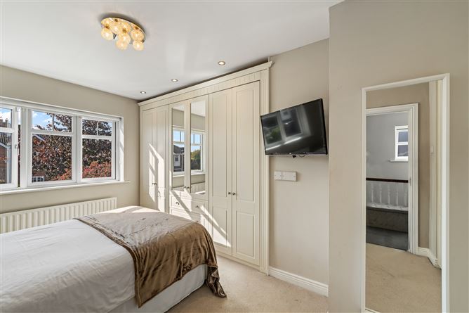 6 Glen Easton Drive, Leixlip, Kildare