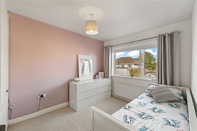 6 Glen Easton Drive, Leixlip, Kildare