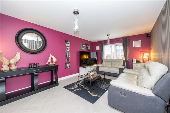 https://photos-a.propertyimages.ie/media/5/8/5/4895585/f7497a6a-1e6d-4d22-867d-e36881916486_l.jpg