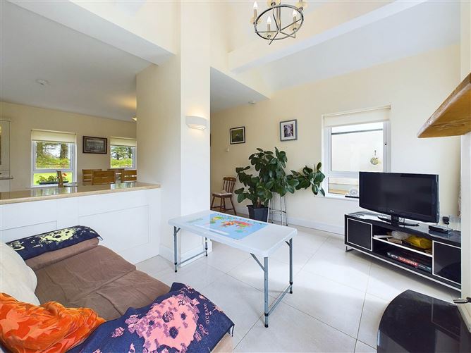 Monaveen, Woodlawn, Ballinasloe, County Galway