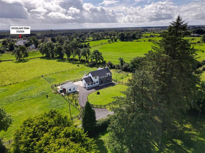 Monaveen, Woodlawn, Ballinasloe, County Galway