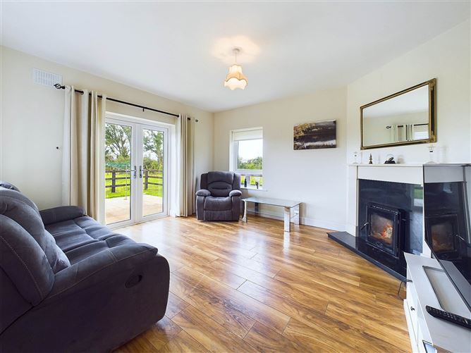 Monaveen, Woodlawn, Ballinasloe, County Galway
