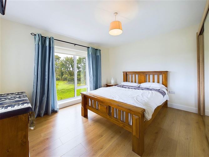 Monaveen, Woodlawn, Ballinasloe, County Galway