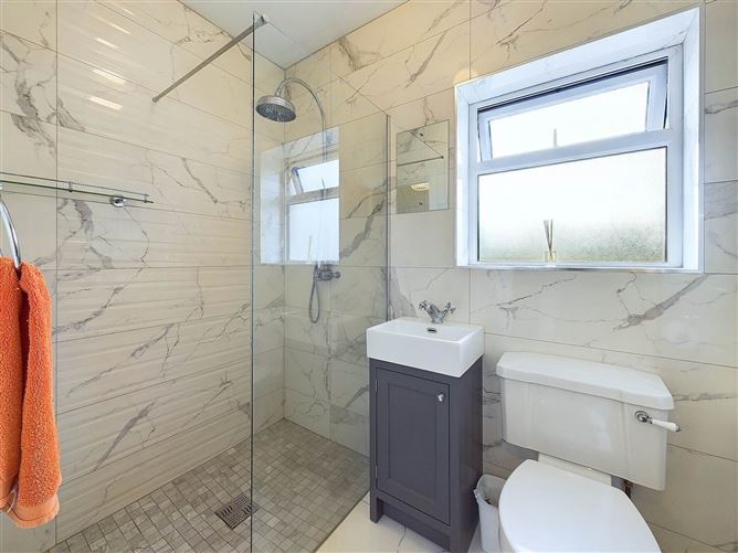 Monaveen, Woodlawn, Ballinasloe, County Galway