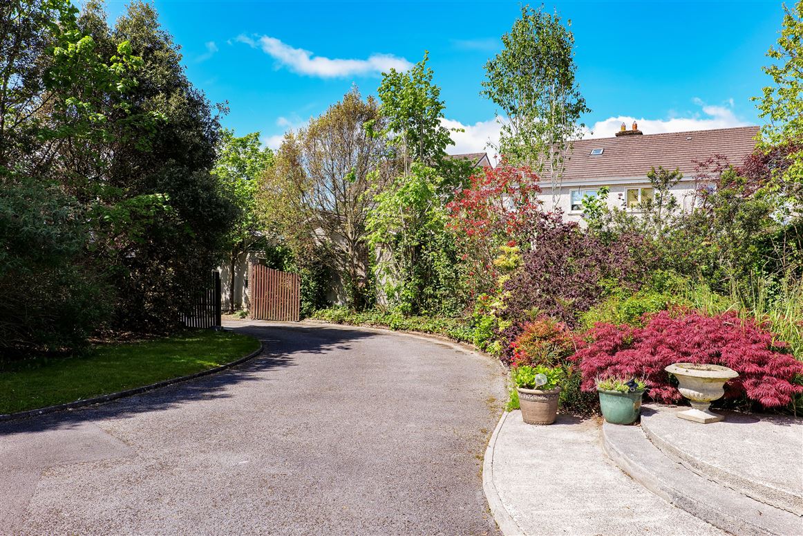 Residence at Curragreen, Galway Residence at Curragreen, Galway