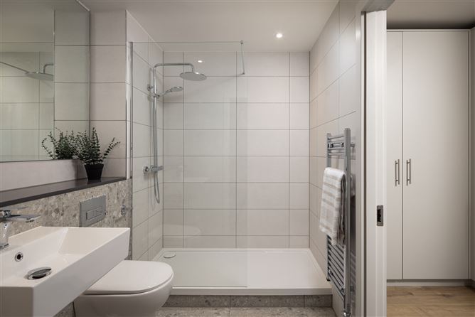 Glass Bottle Avenue, Sandymount, Dublin 4