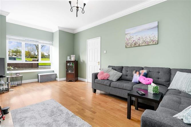 9 Tynan Hall Grove, Belgard, Dublin 24