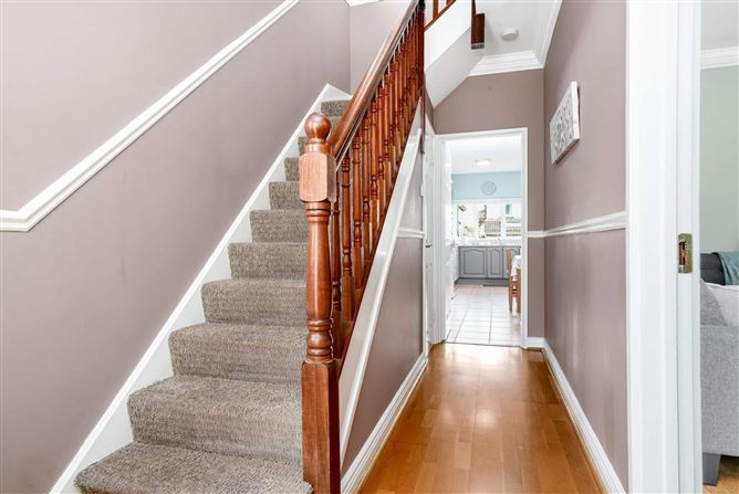 9 Tynan Hall Grove, Belgard, Dublin 24