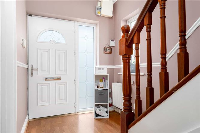 9 Tynan Hall Grove, Belgard, Dublin 24