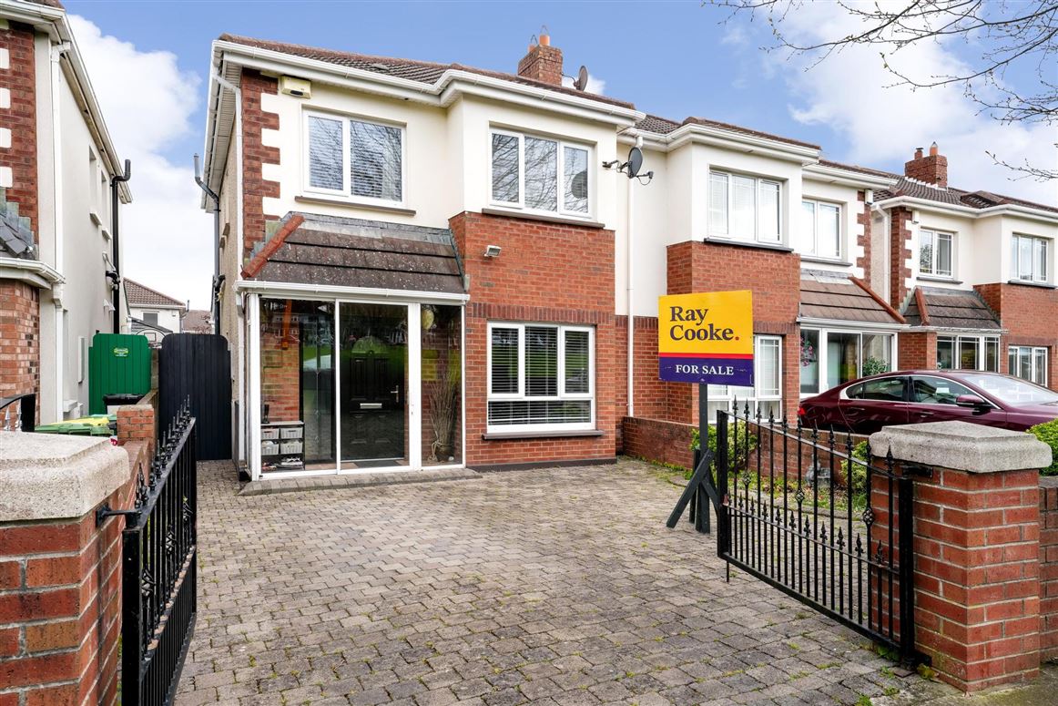 9 Tynan Hall Grove, Belgard, Dublin 24