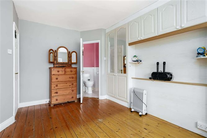 9 Tynan Hall Grove, Belgard, Dublin 24