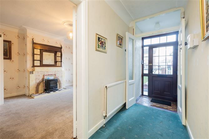 Photo 2 of 24 — 102 CALDERWOOD ROAD, Drumcondra, Dublin 9